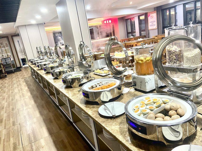 Caifu Holiday Hotel 27/37