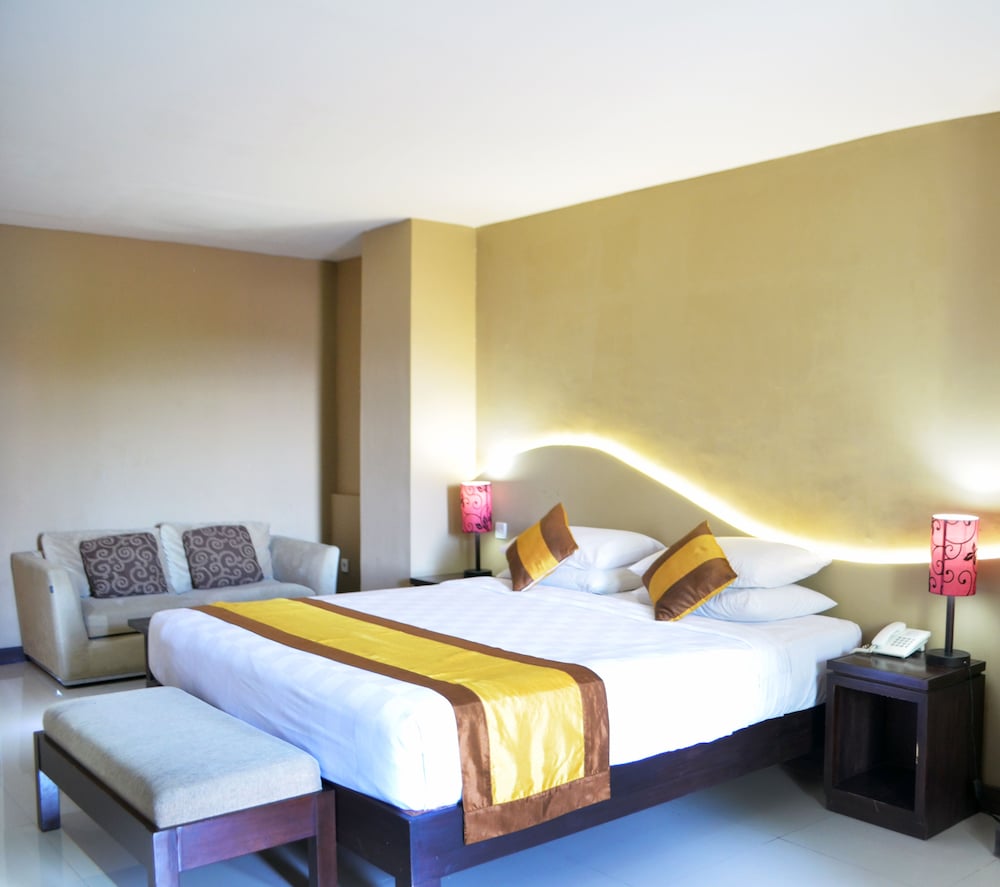 Nirmala Hotel And Convention Centre 17/66