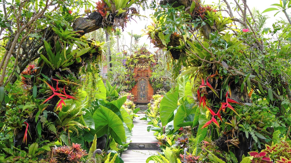 Ubud Art Resort (ex Uma D Mas Villa) 42/48
