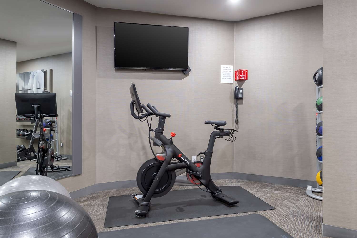 Best Western Plus Ottawa City Centre 7/24