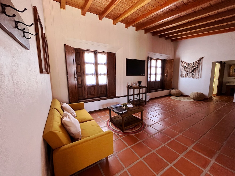 Casa Entrevez 25/44