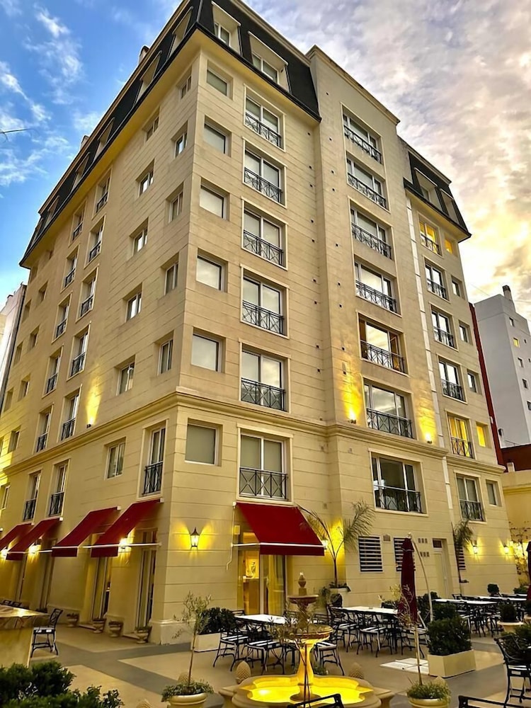 Carat Apart Boutique 4/49
