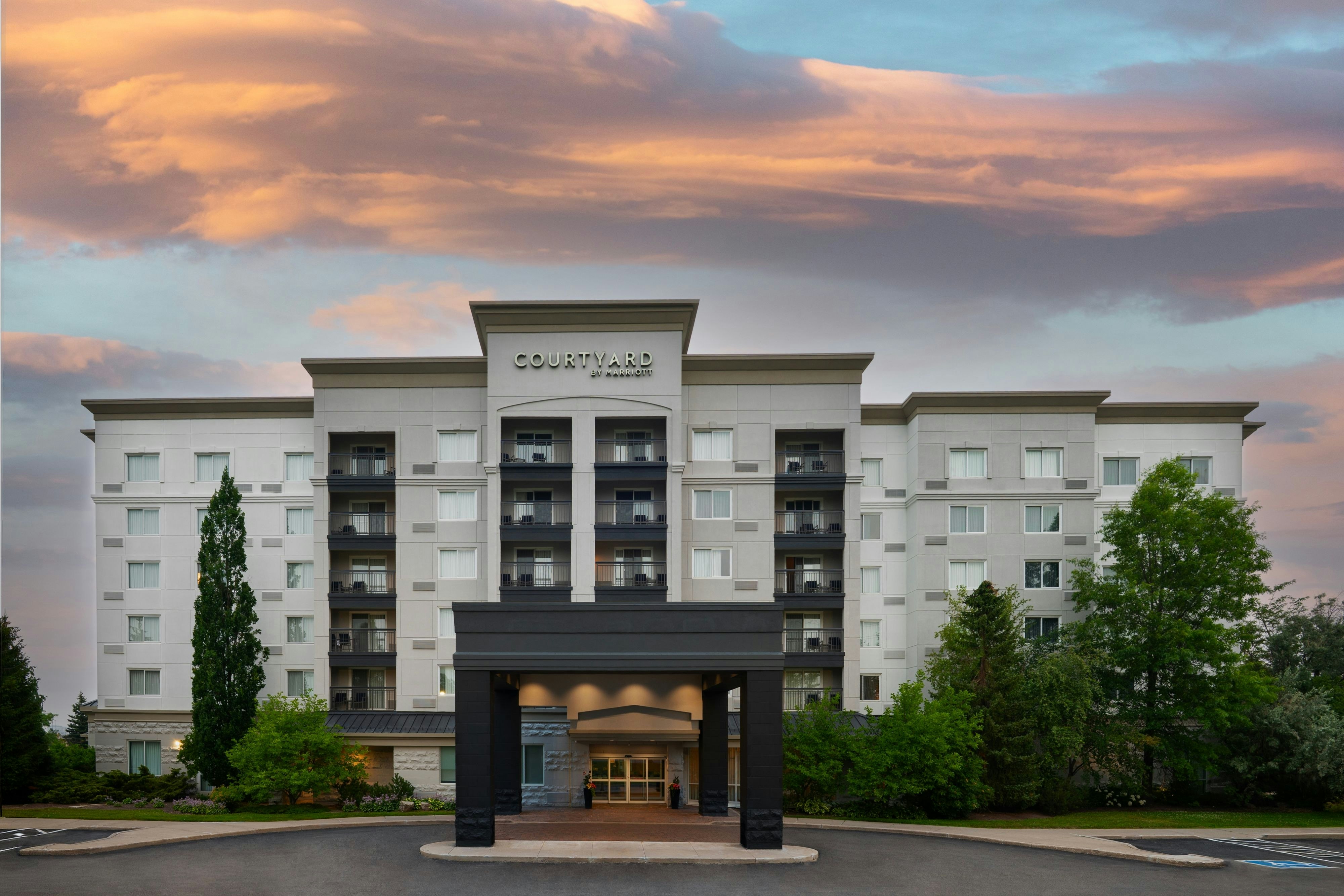 Courtyard By Marriott Toronto Markham in MARKHAM