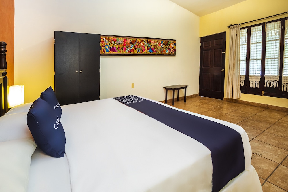 Hostal El Patio 8/25