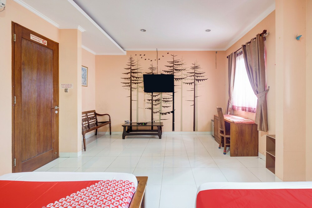 Hotel O Tebet Near Tebet Station Formerly Sabda Guest House 26/31