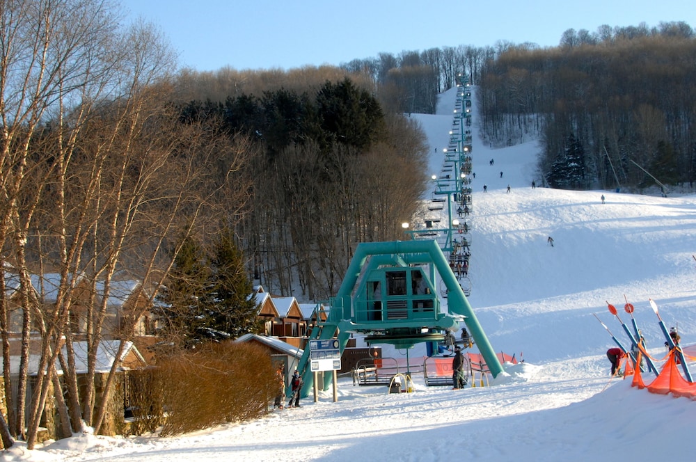 The Inn at Holiday Valley 32/50