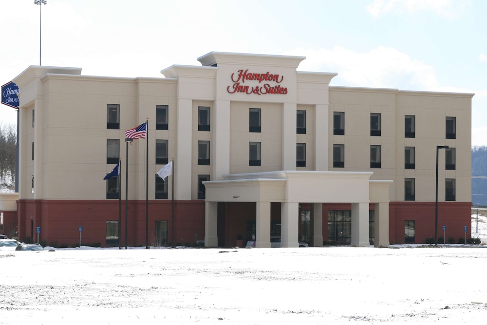 Hampton Inn Suites Wilder 1/36