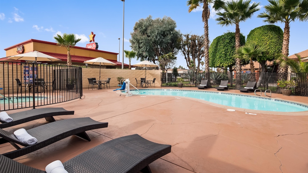 Best Western Americana Inn 3/44