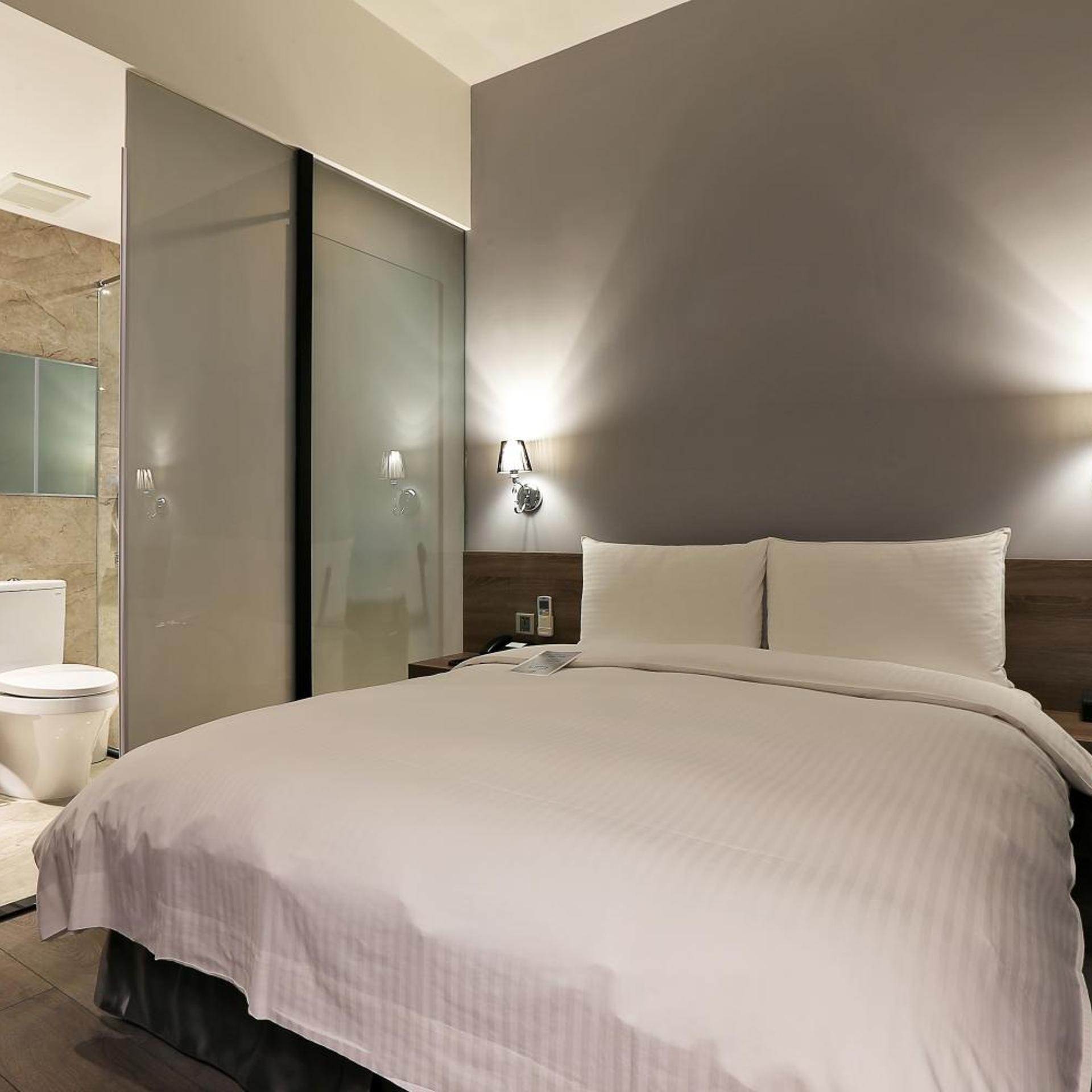 غرفة قياسية بسرير مزدوج، Miller Inn 2/4