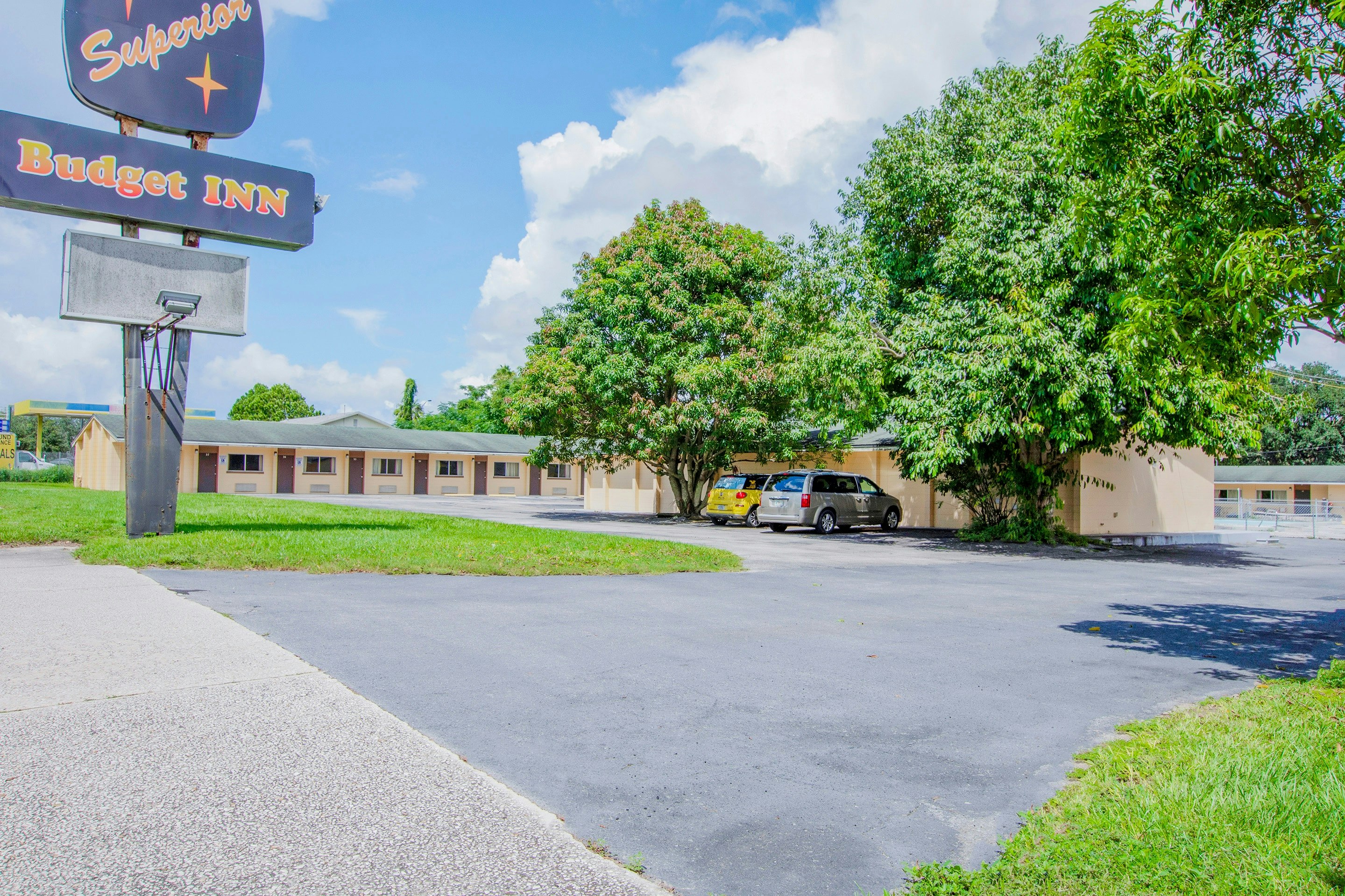 OYO Superior Budget Inn Bartow 16/23