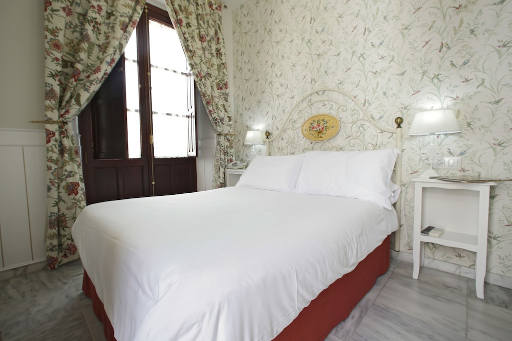 ECONOMY, DOUBLE BED