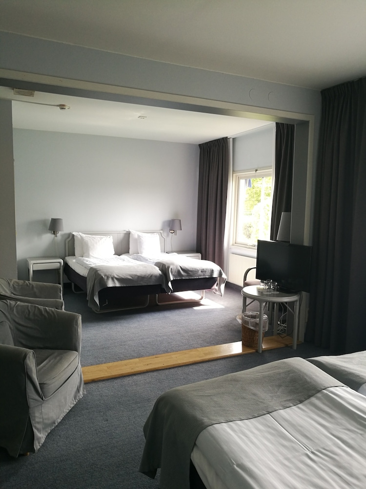 Hotel Erikslund 24/46