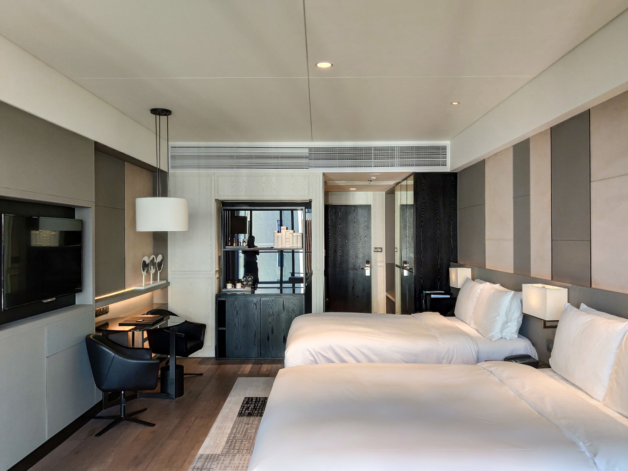 Glamourous, 2 Double Beds, Ocean View