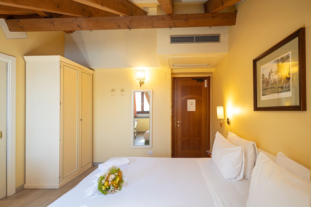 Hotel Pallanza 15/50