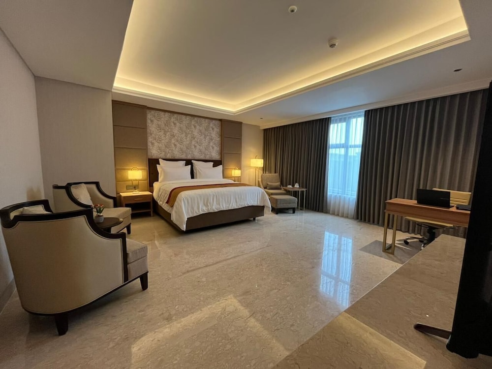 Grand Travello Hotel Bekasi 5/22