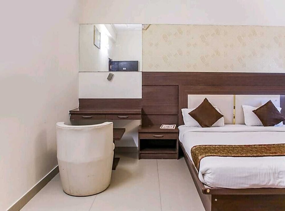 HOTEL MANIRAM PALACE 14/19