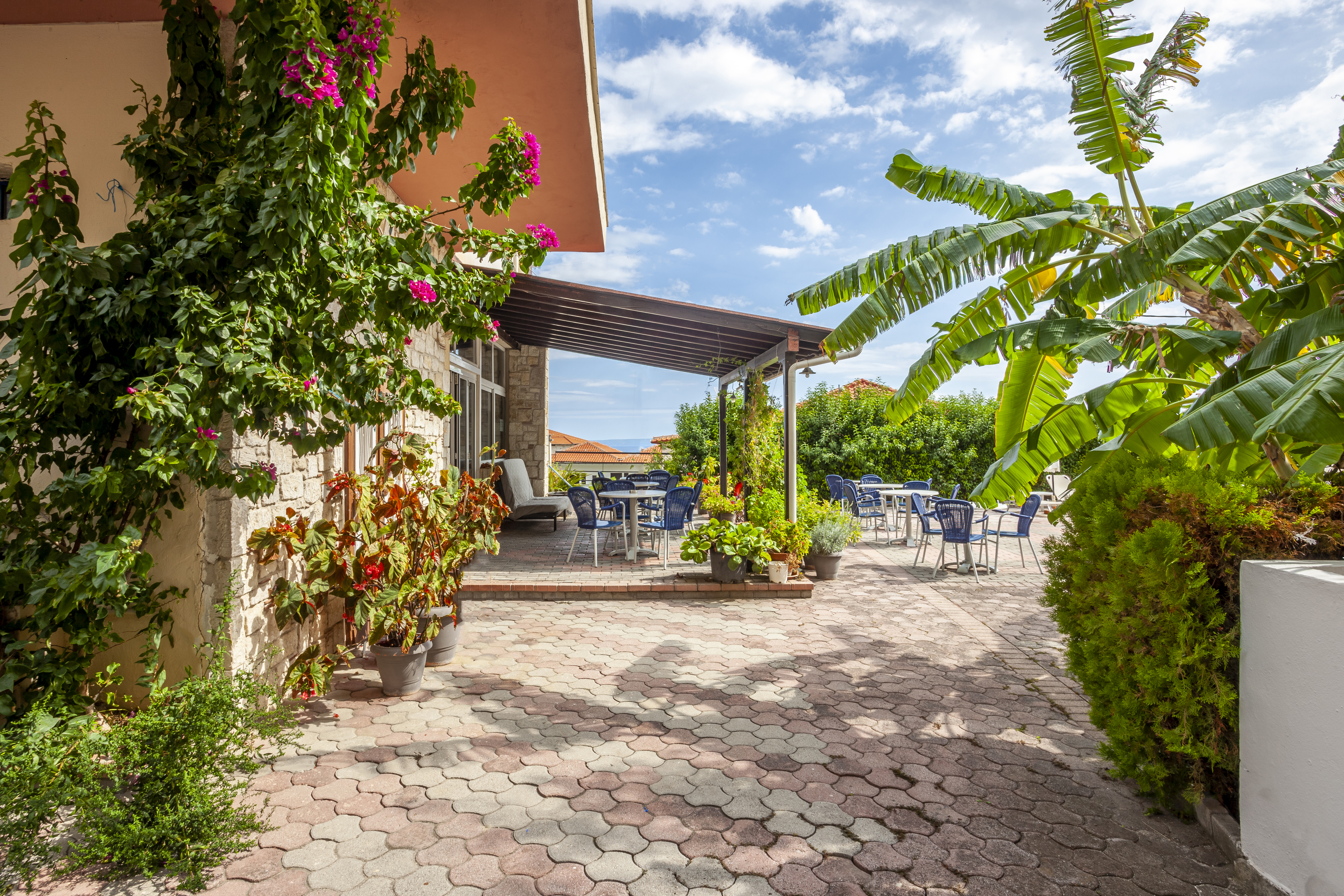Skentos Hotel 22/29