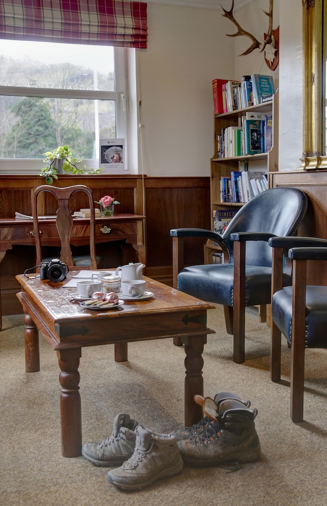 Best Western Crianlarich Hotel 33/35