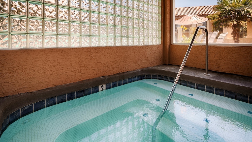 Best Western Plus A Wayfarer S Inn And Suites 11/26