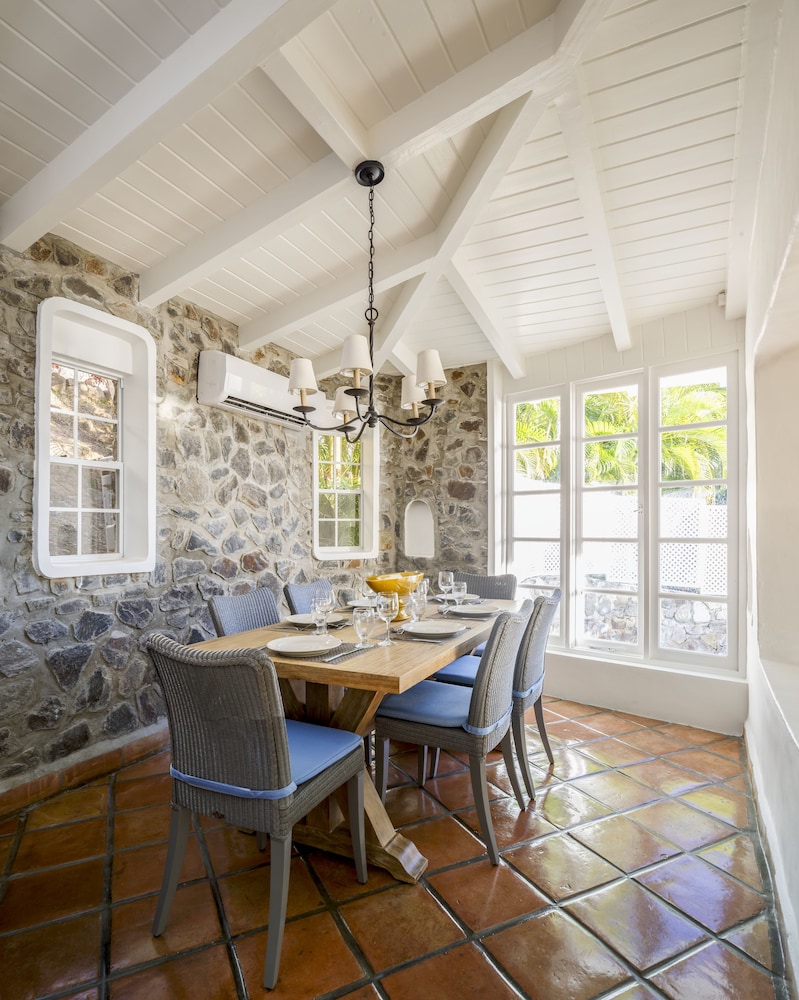 Windjammer Landing Resort and Residences 72/84