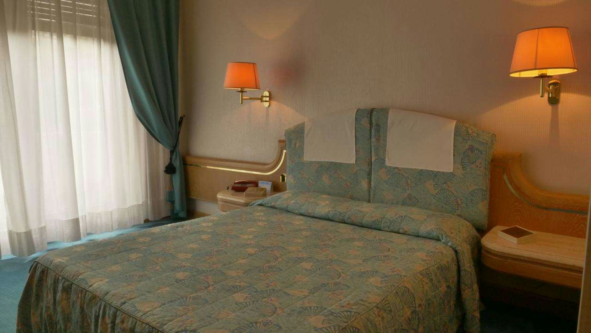 Hotel 501 9/46