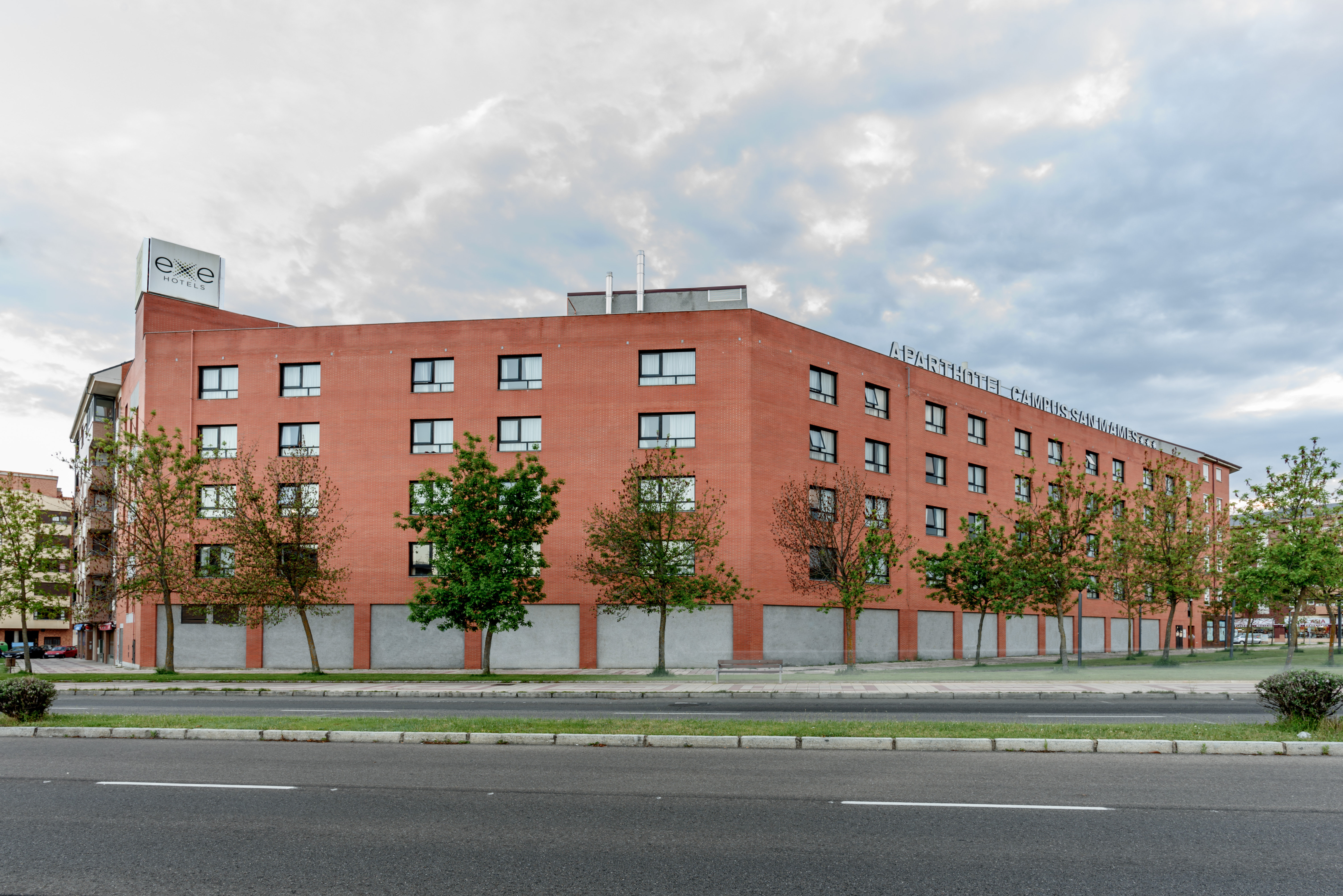 APARTAHOTEL EXE CAMPUS SAN MAMES 2/47