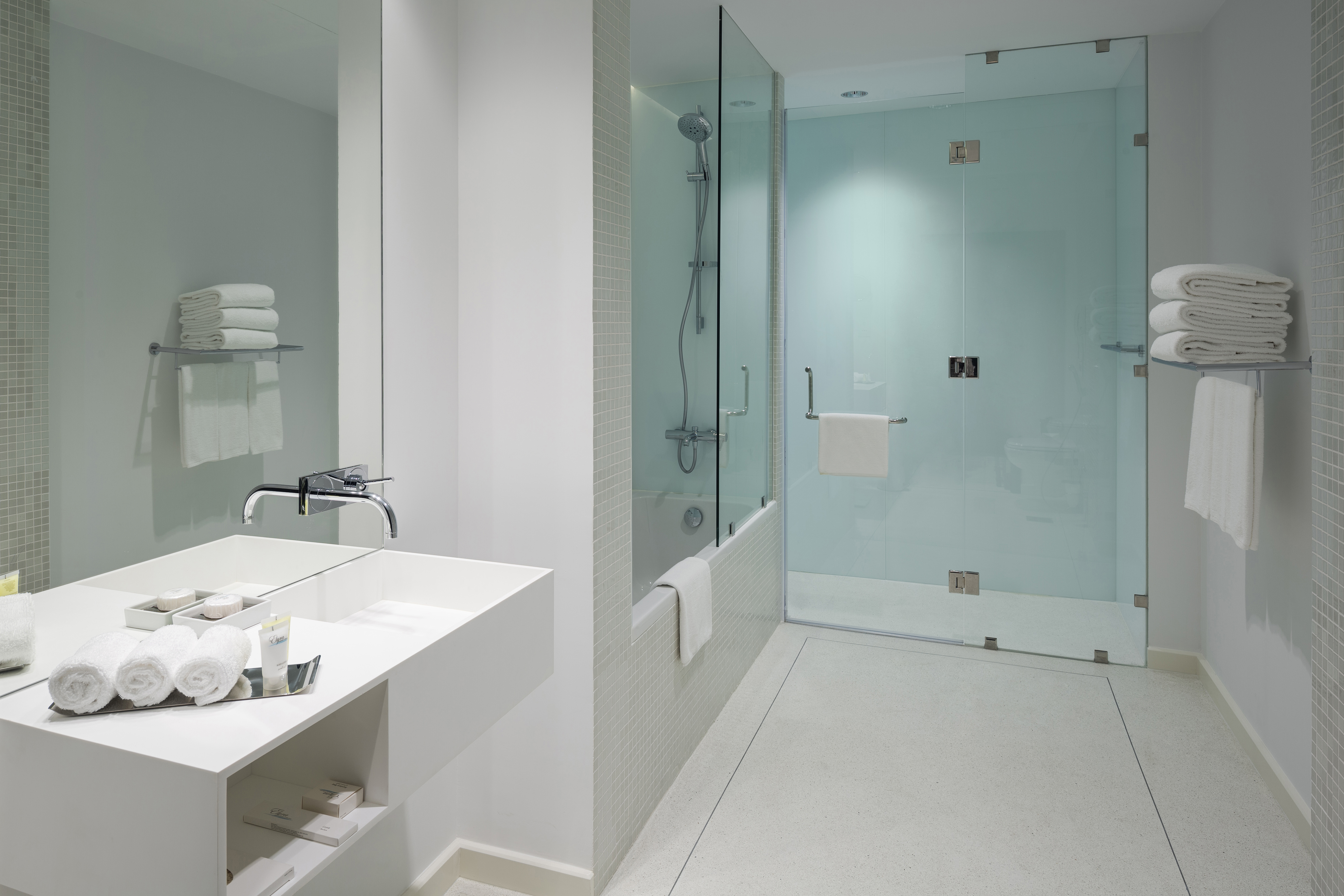 جناح بسرير مزدوج بإطلالة على المدينة بغرفة نوم واحدة، ستايبريدج سويتس الخبر(Staybridge Suites Al Khobar) 4/8