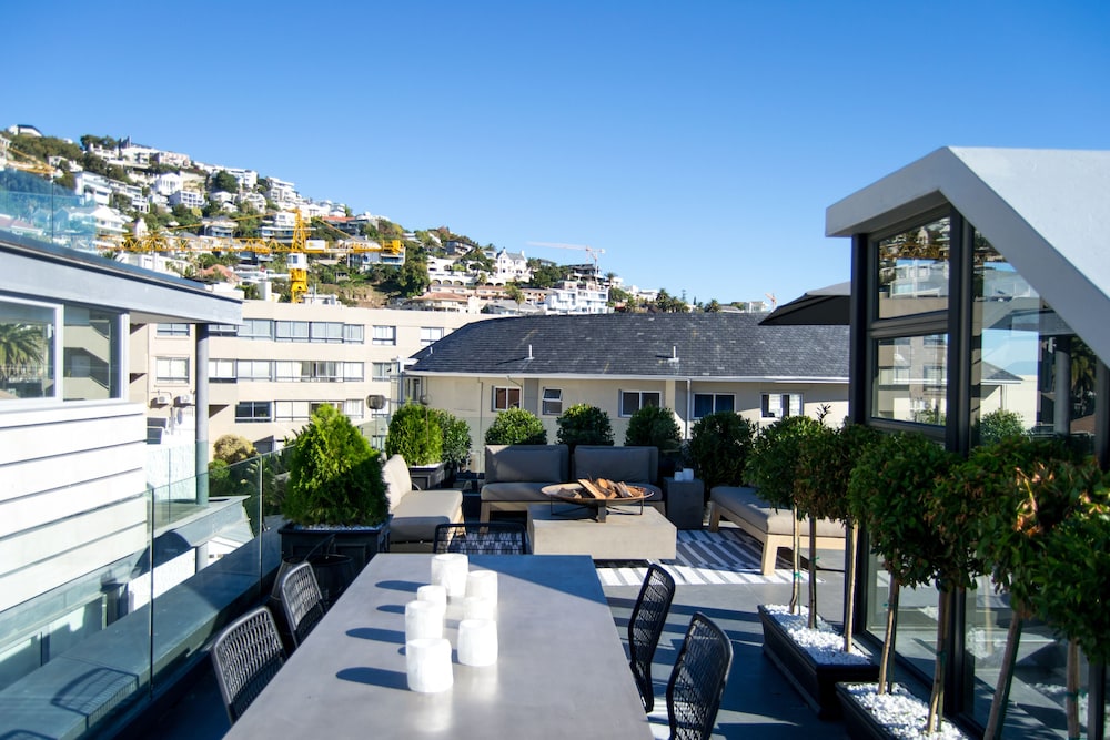 Seacliff Apartments 31/37