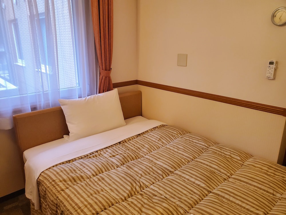 Toyoko Inn Tokyo Ikebukuro Kita Guchi No 2 11/45