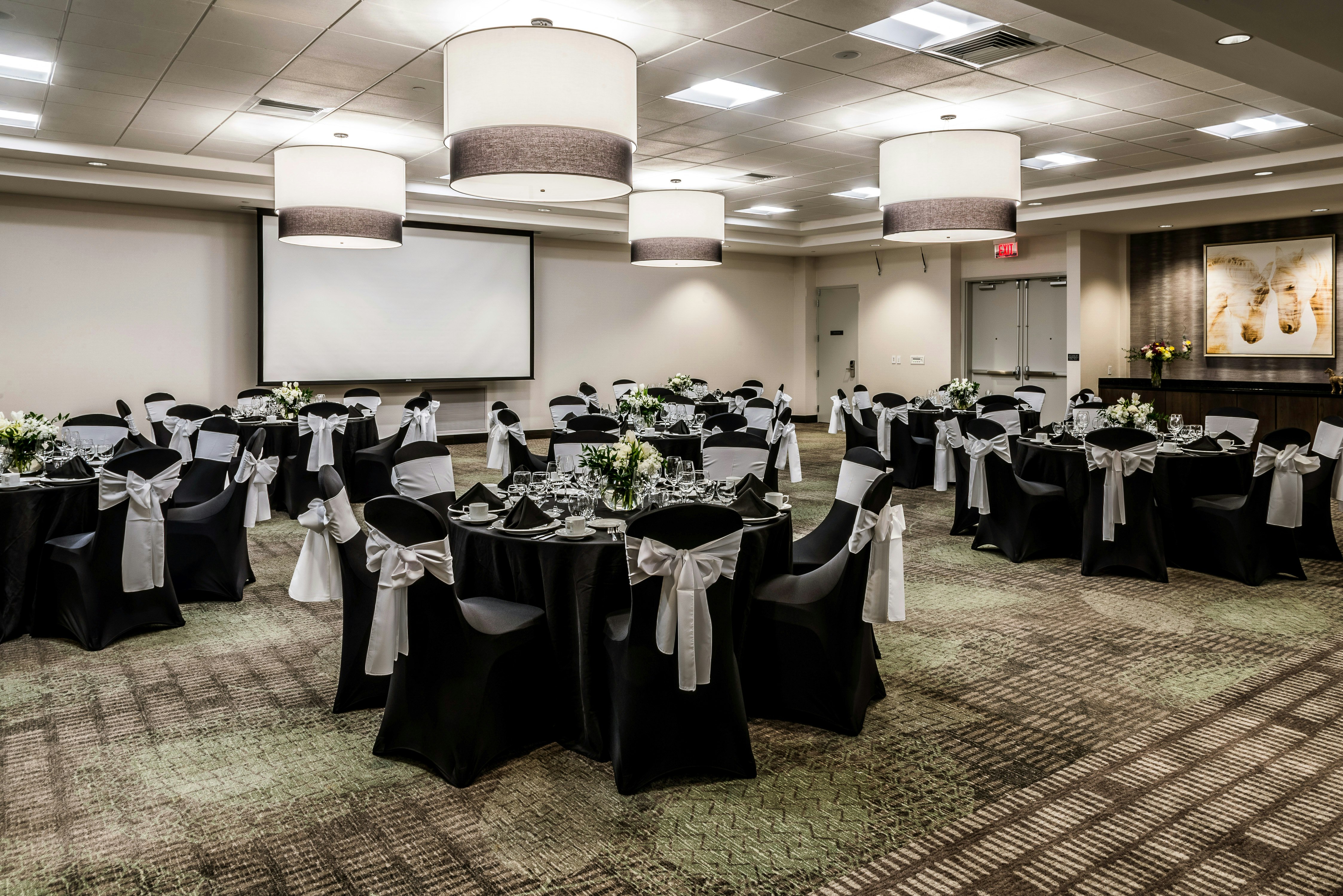 Hilton Garden Inn Memphis East Germantown Tn 24/33