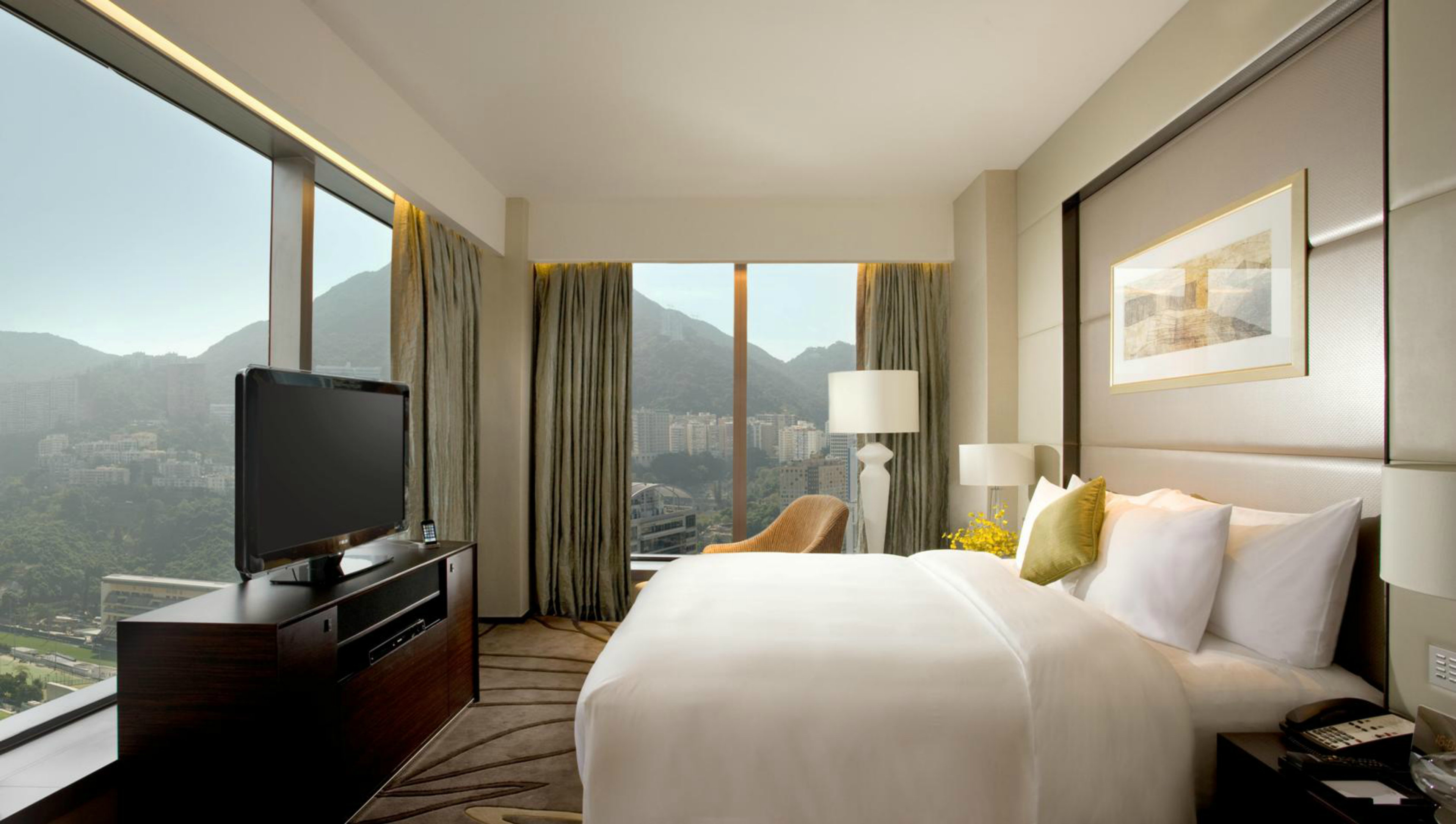Crowne Plaza Hong Kong Causeway Bay Hotel 24/80