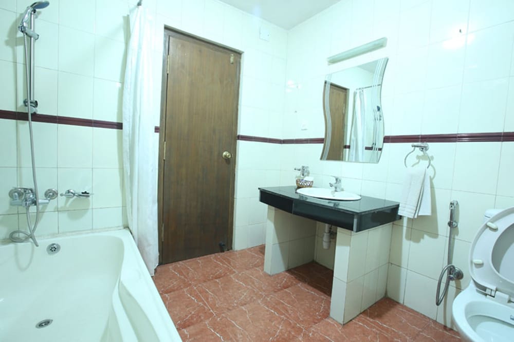 Chautari Paradise Inn 36/37
