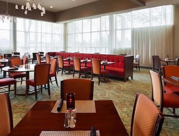 Delta Hotels by Marriott Toledo 29/50