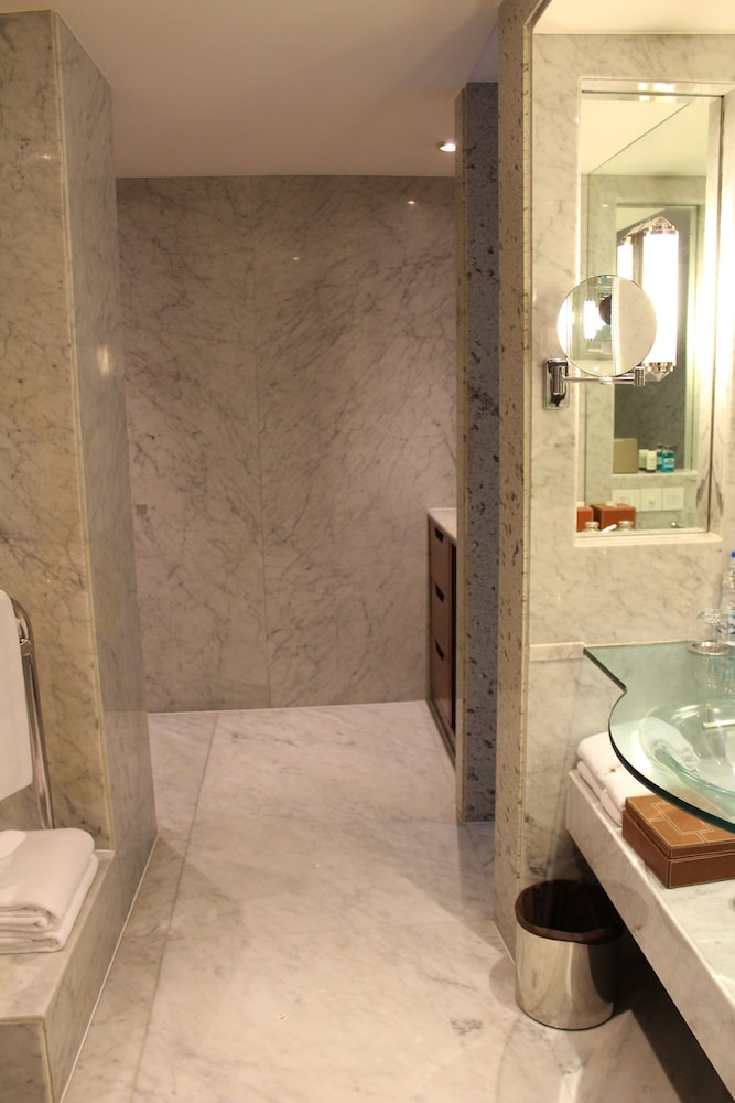 HYATT REGENCY KOLKATA 34/78