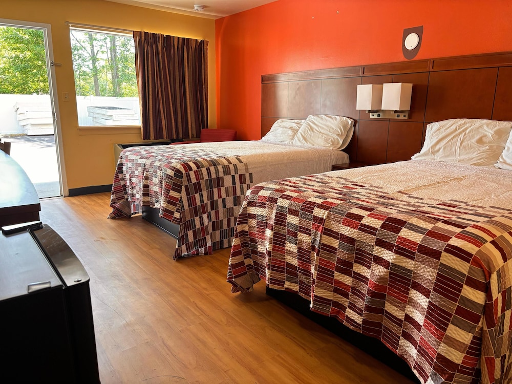 Sunrise Inn By OYO Newport News US-60 28/53