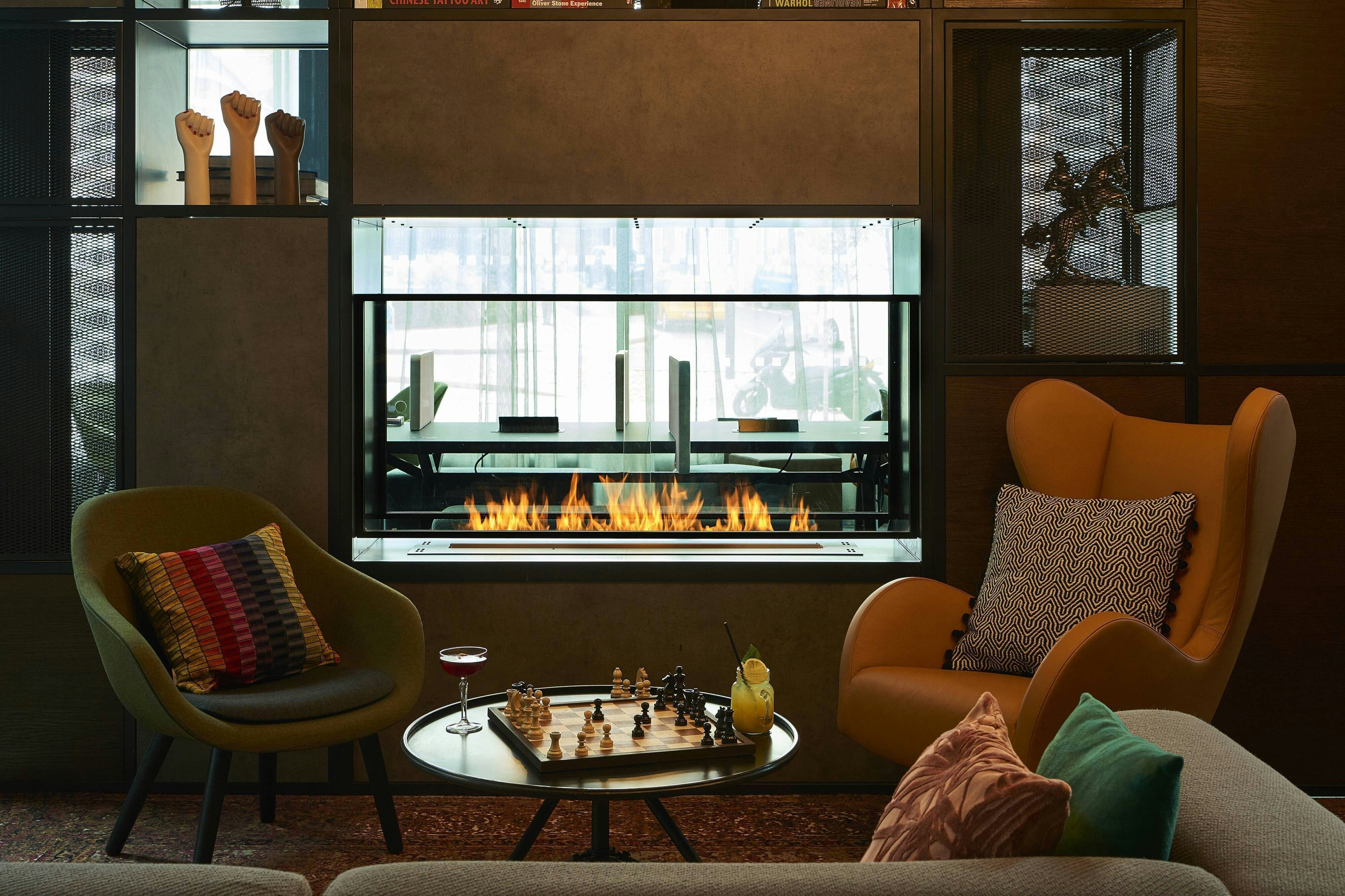 Moxy York 25/50