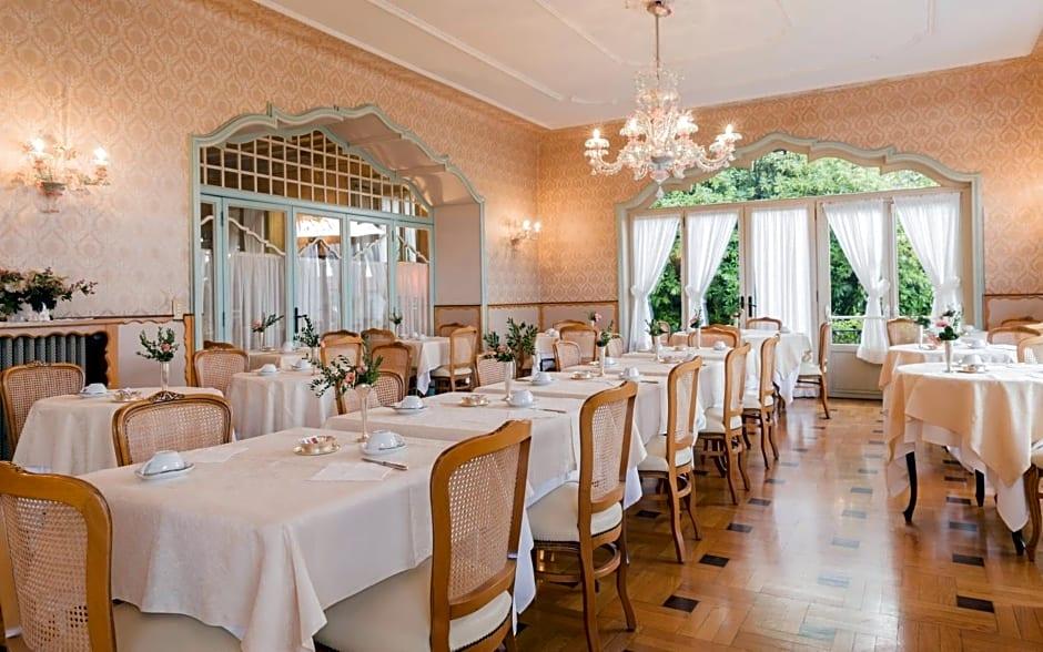 Hotel Du Parc 32/50