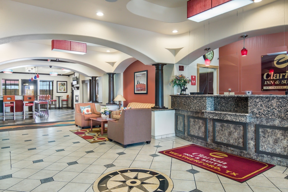 Clarion Inn & Suites Weatherford South 3/33