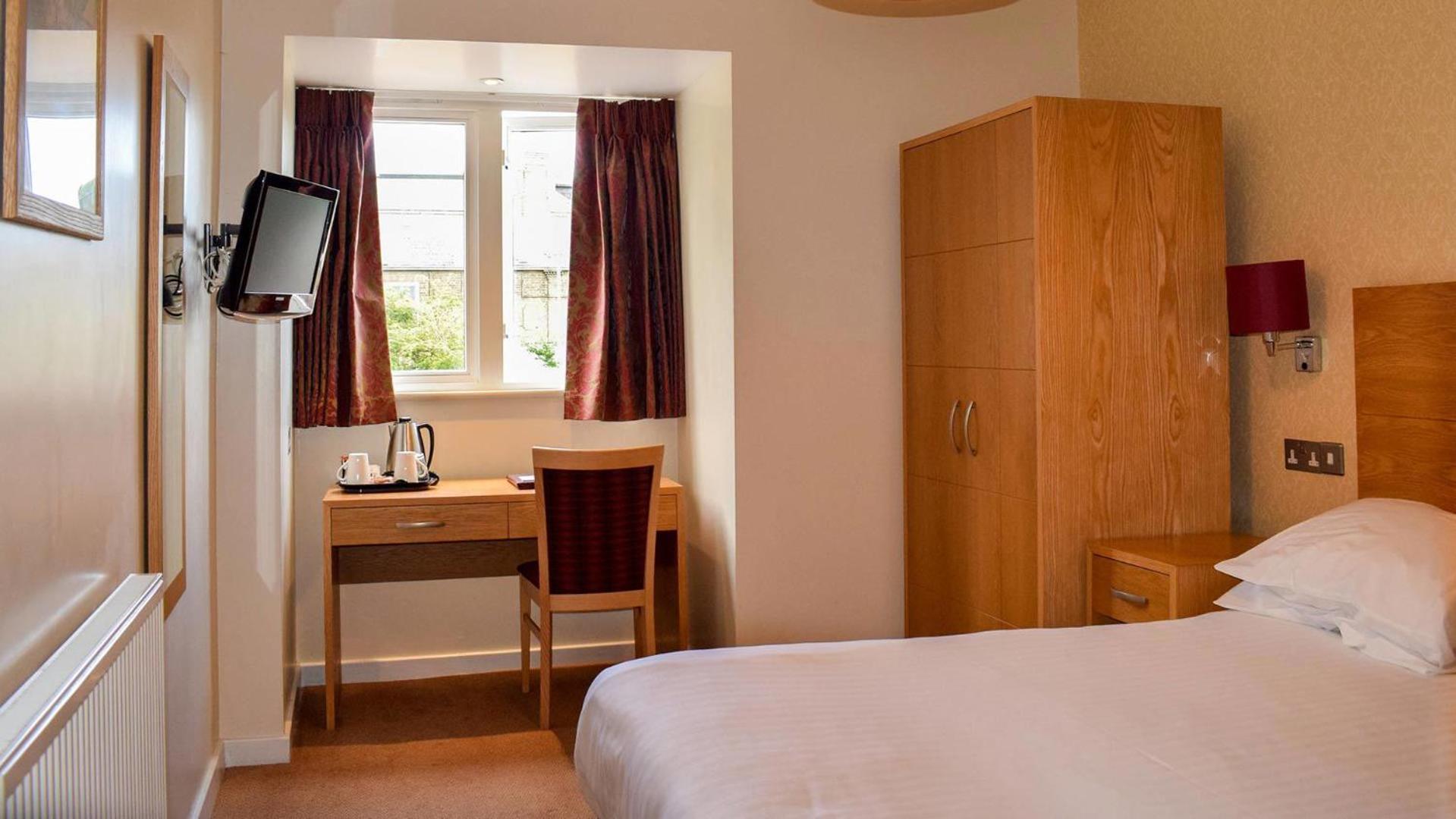 Standard, Double Bed