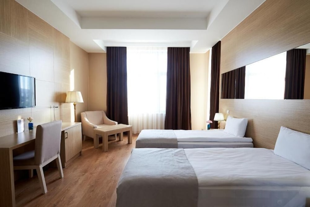 Nobel Hotel 15/47