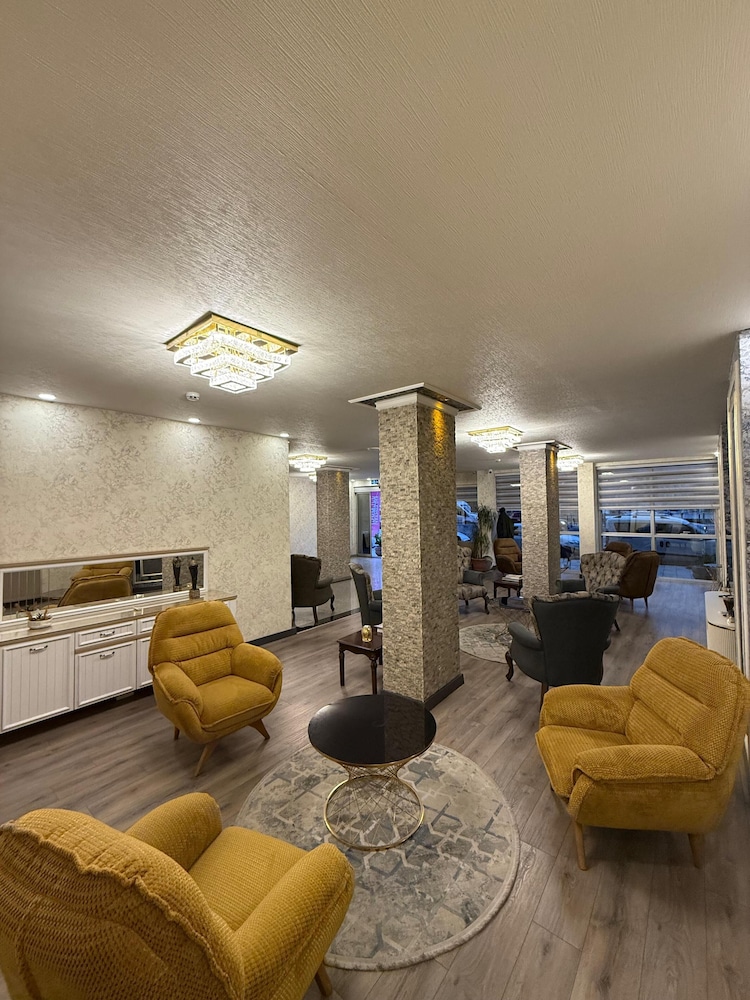 Buyuk Hotel 32/50