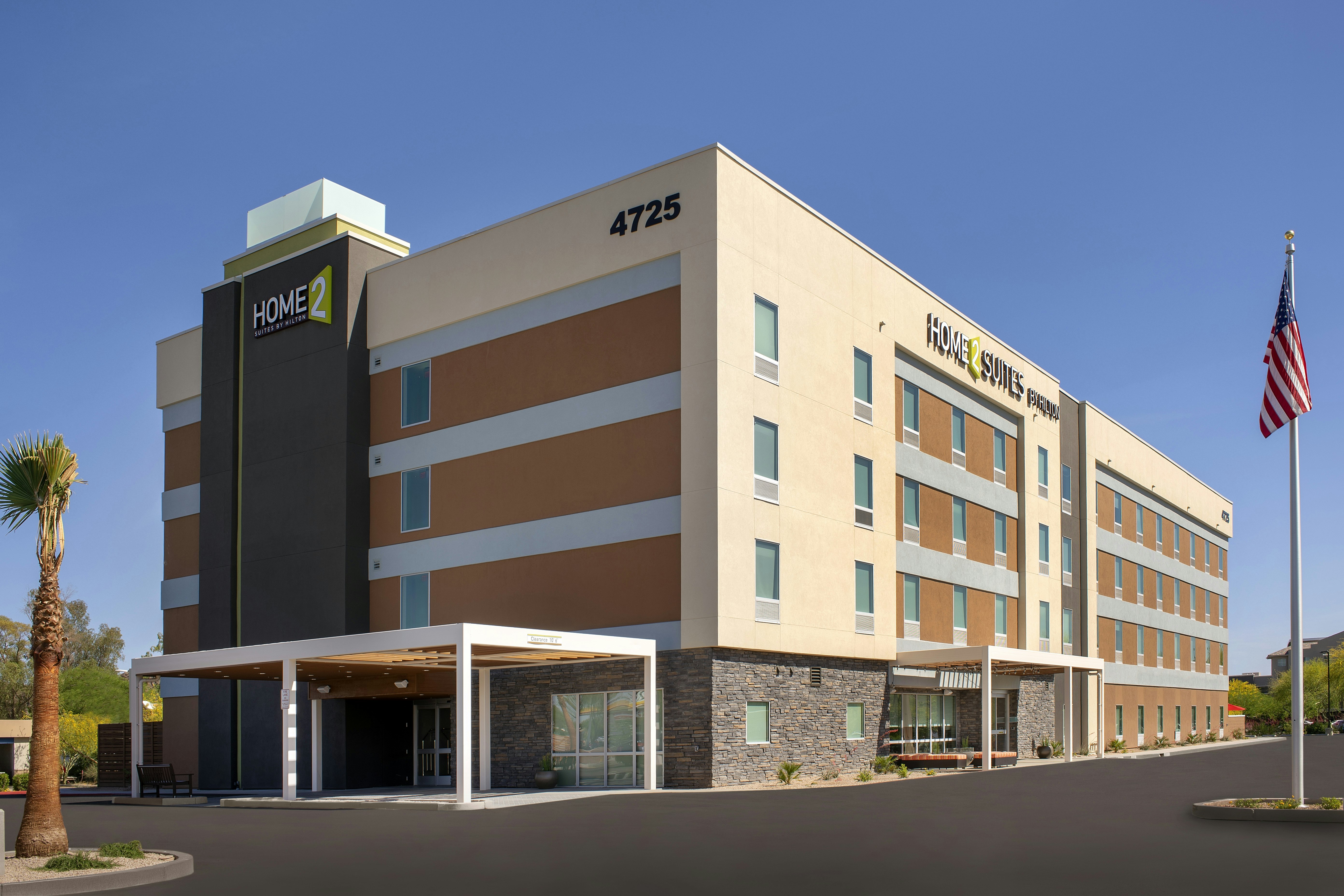 Home2 Suites by Hilton Phoenix Airport South 3/10