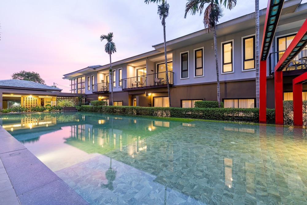 The Lake Chalong Resort 6/65