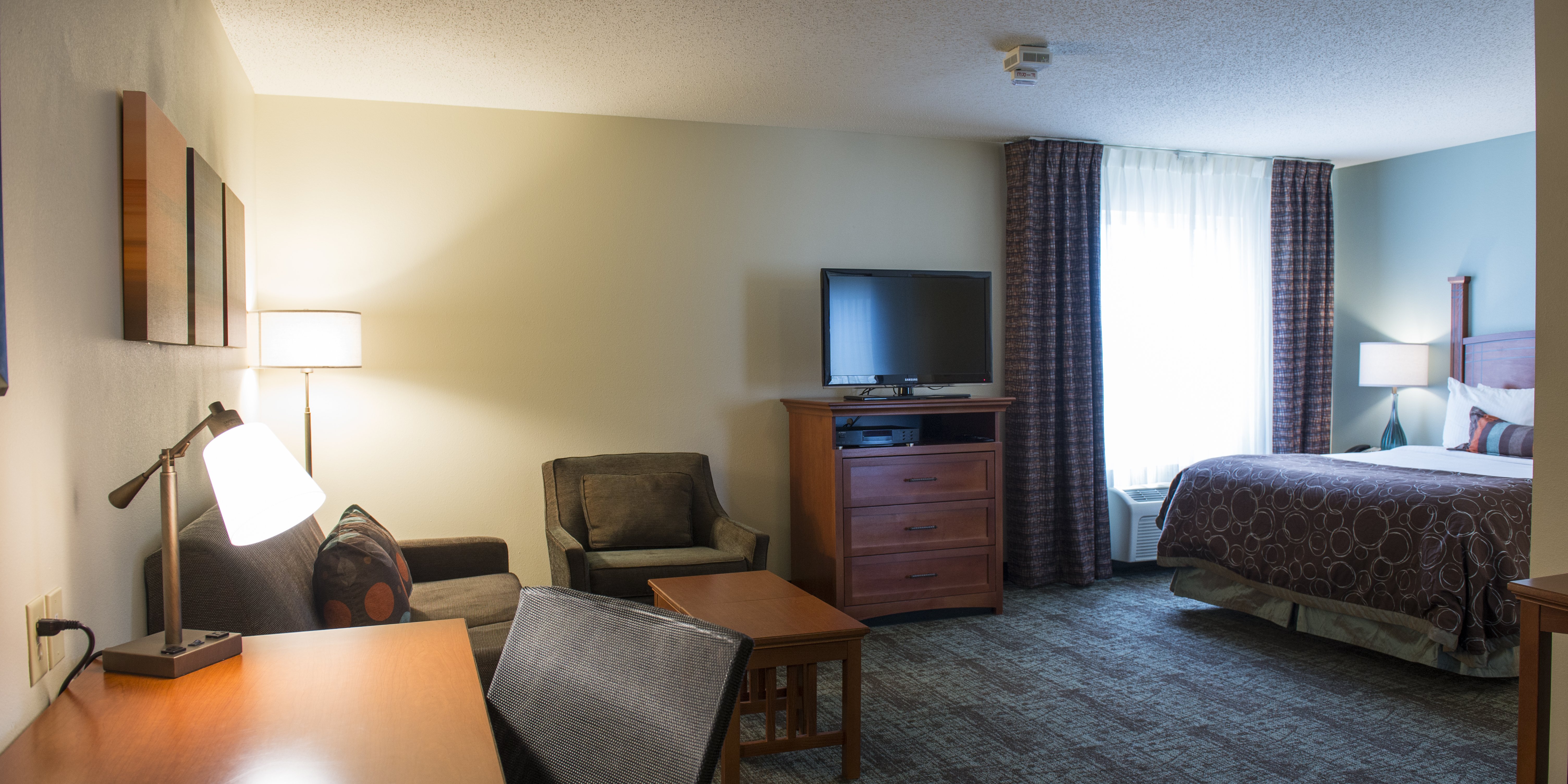 Staybridge Suites Fargo 26/53