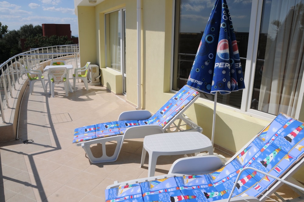 Yassen Holiday Village 30/33