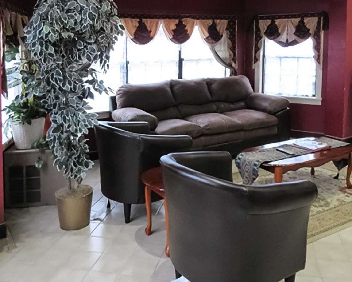 Americas Best Value Inn Brownsville West Tennessee — 2