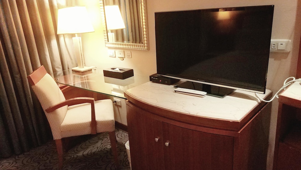Elegance Hotel Taipei 35/44