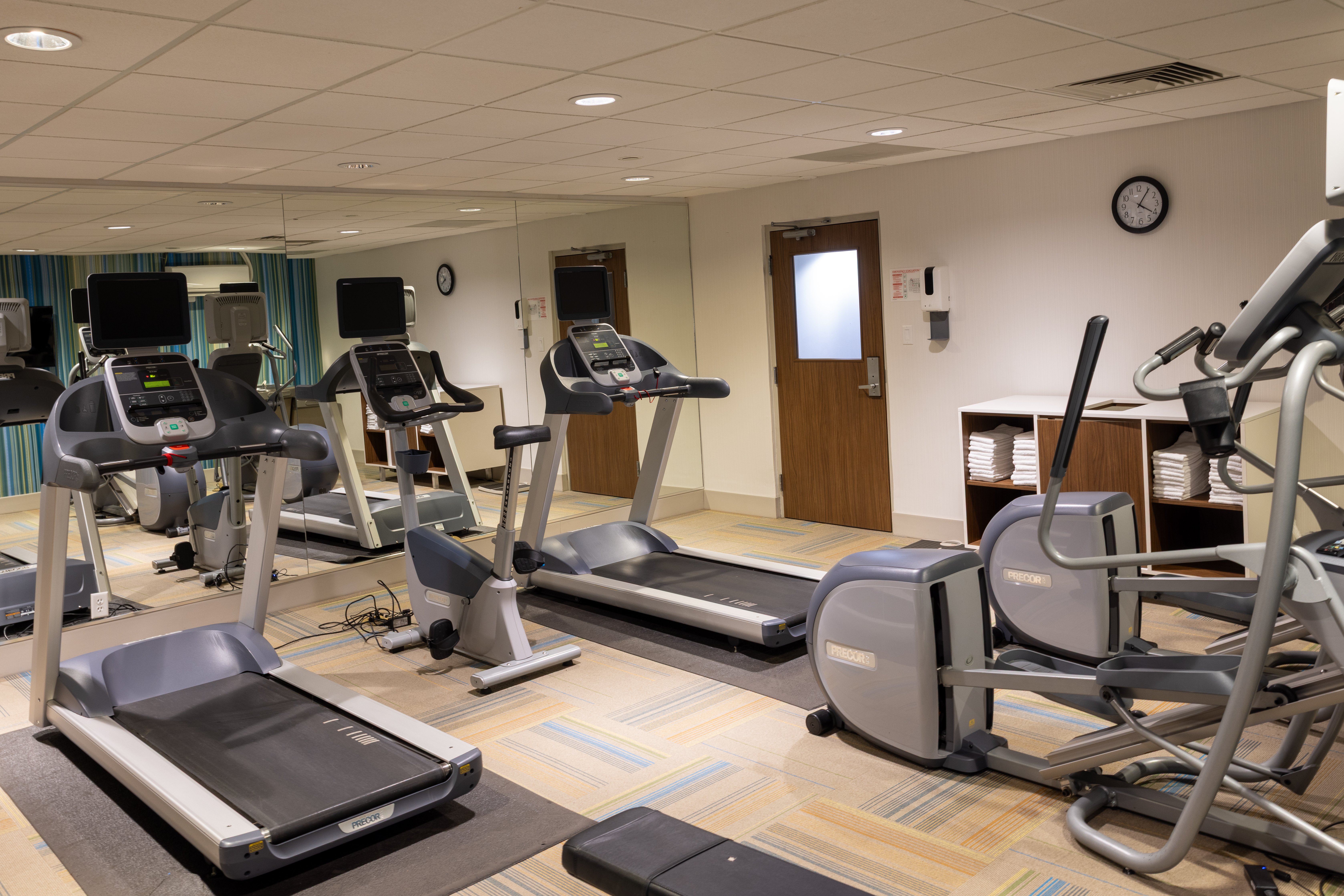 Holiday Inn Express Salt Lake City Downtown 35/77