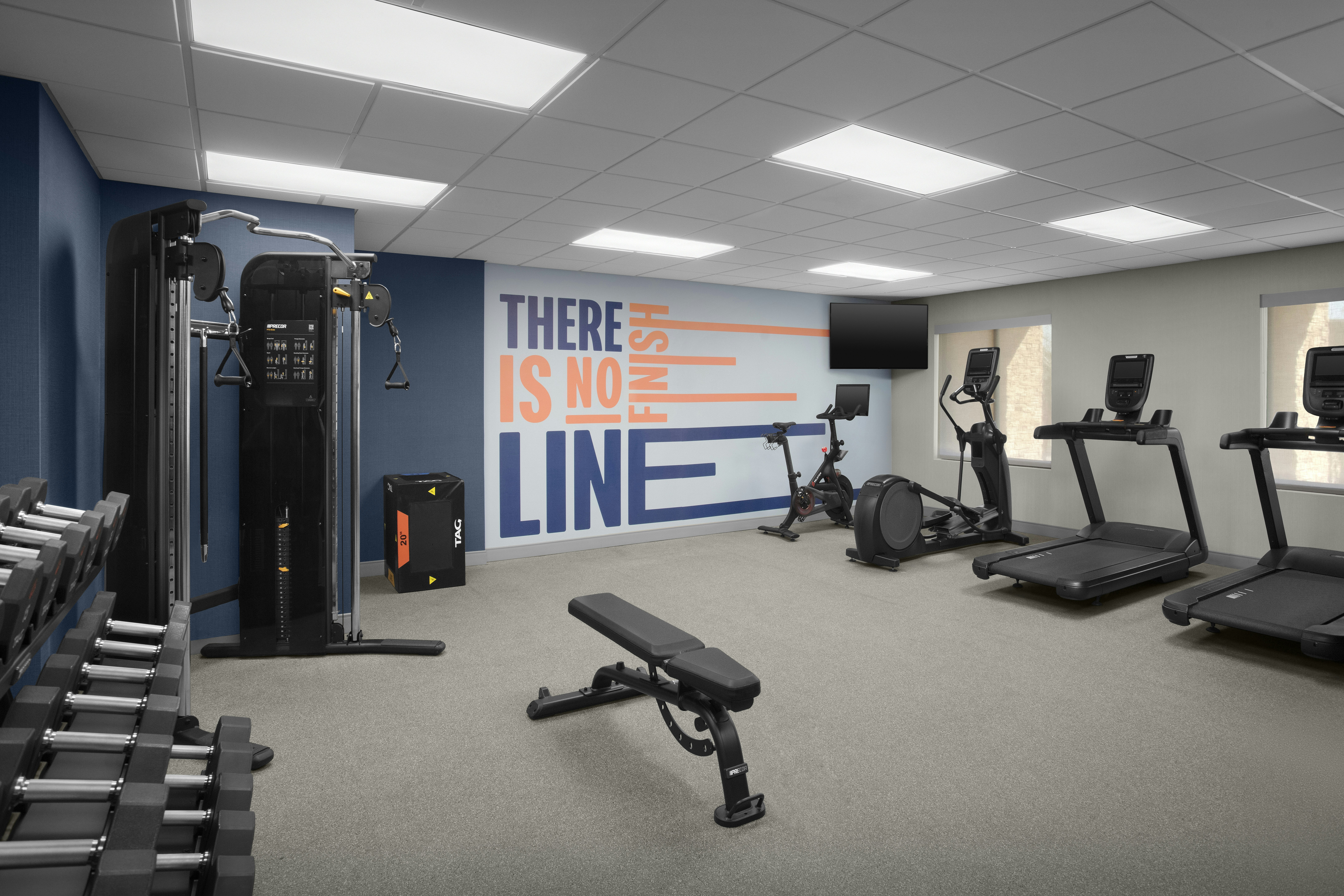 Hampton Inn And Suites Phoenix Glendale Westgate Az 37/65