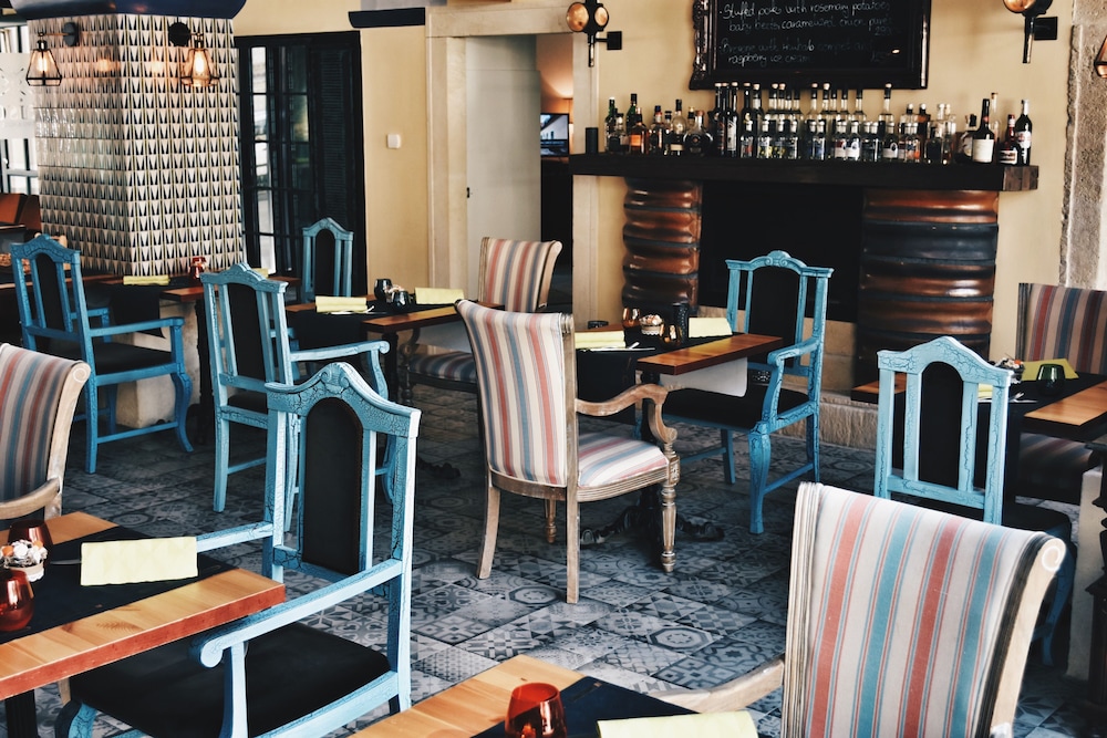 Maison Bistro And Hotel 60/71